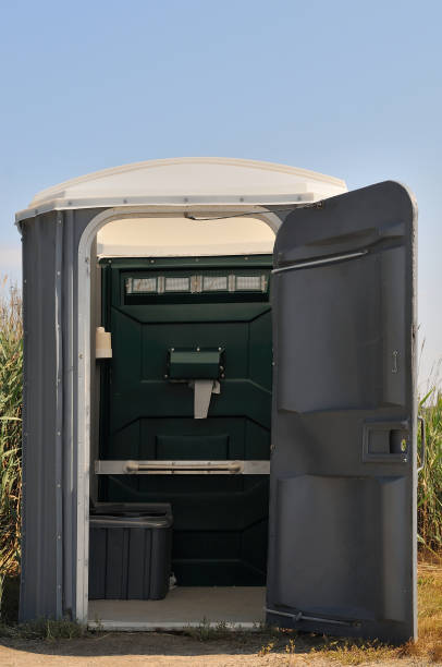 Best Restroom trailer rental cost  in East Wenatchee, WA