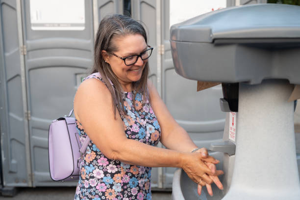 Best Luxury portable toilet rental  in East Wenatchee, WA