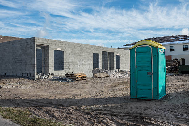 Best Portable bathroom rental  in East Wenatchee, WA
